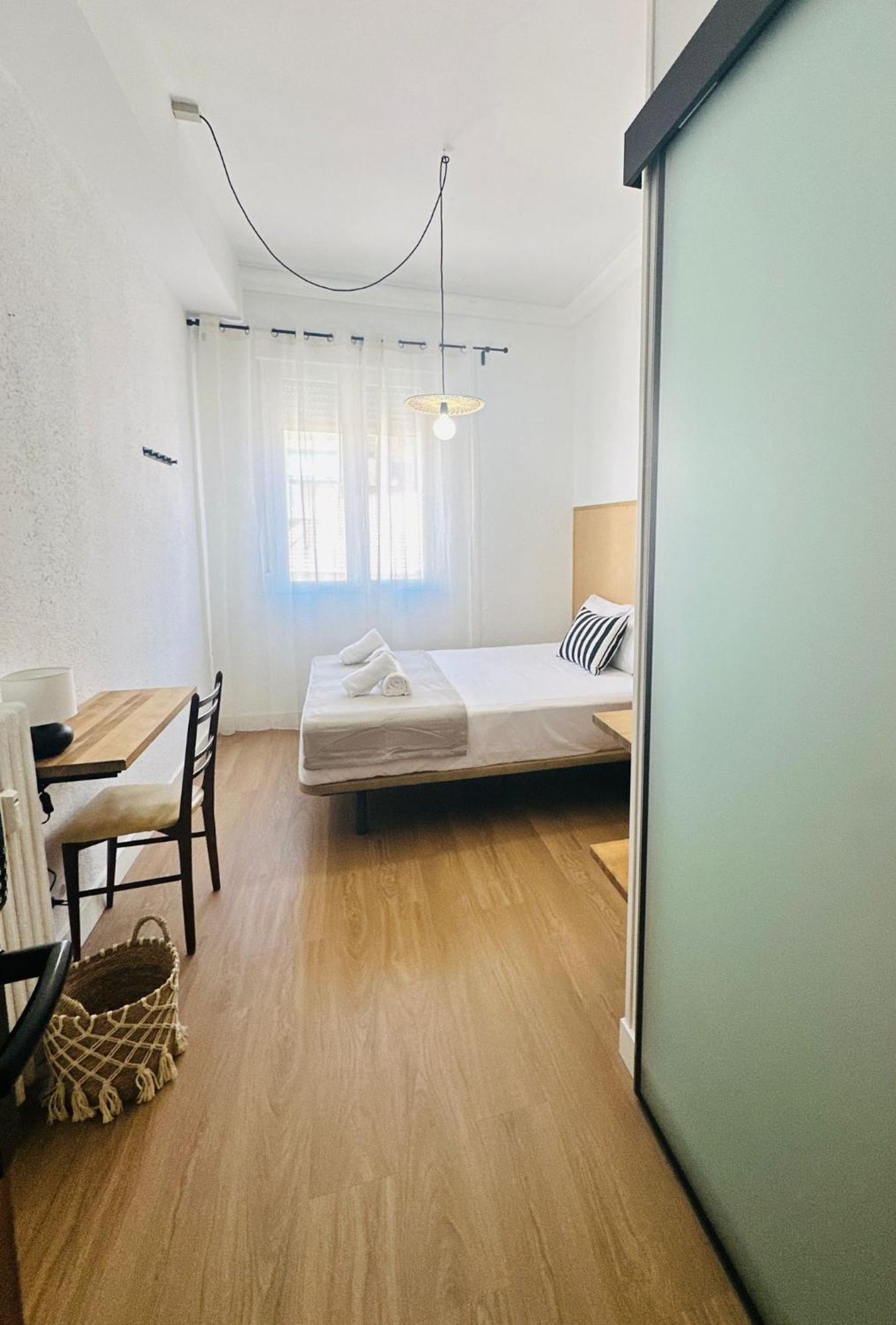 Autentic Boutique Moncloa مدريد المظهر الخارجي الصورة