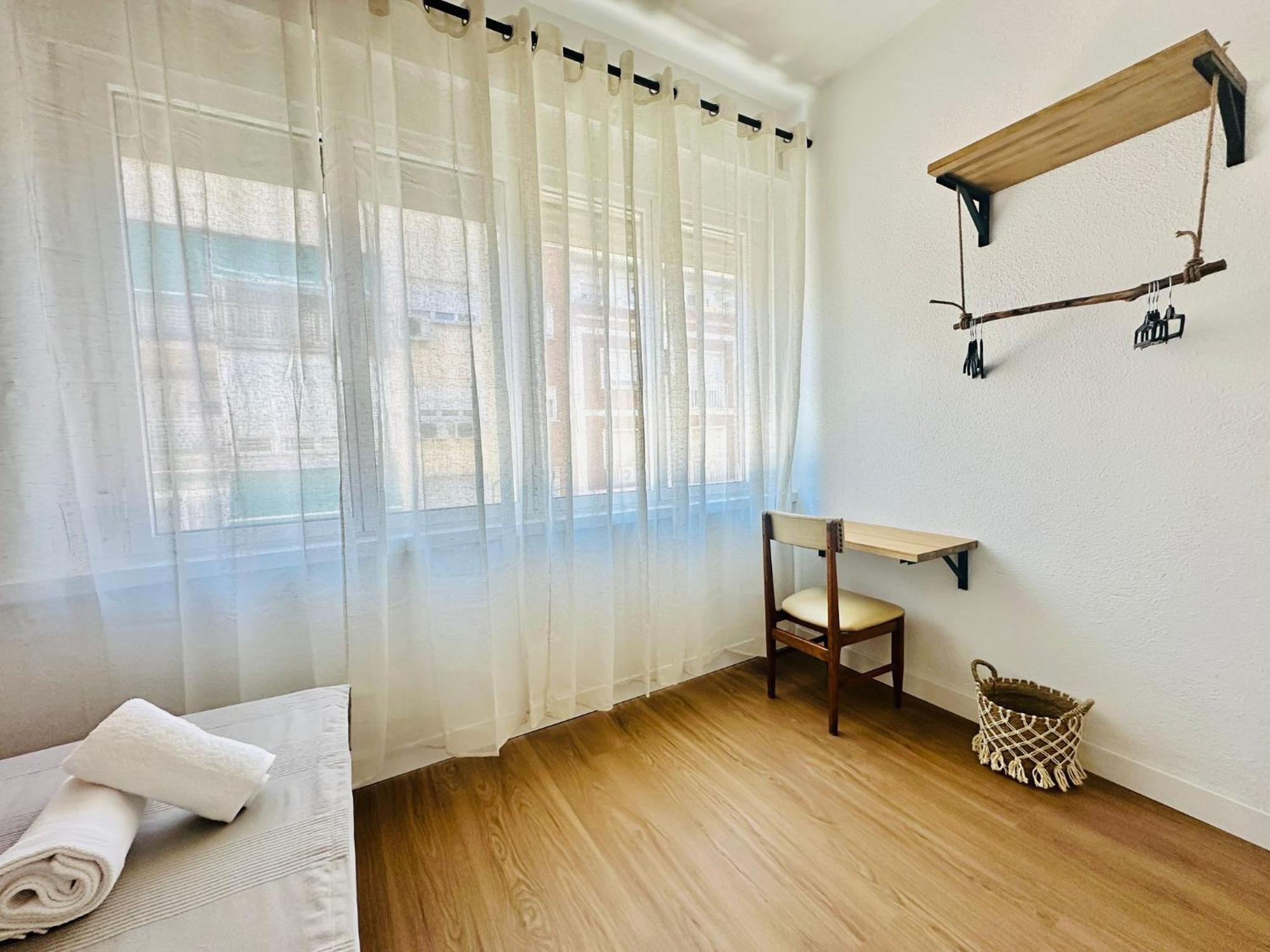 Autentic Boutique Moncloa مدريد المظهر الخارجي الصورة
