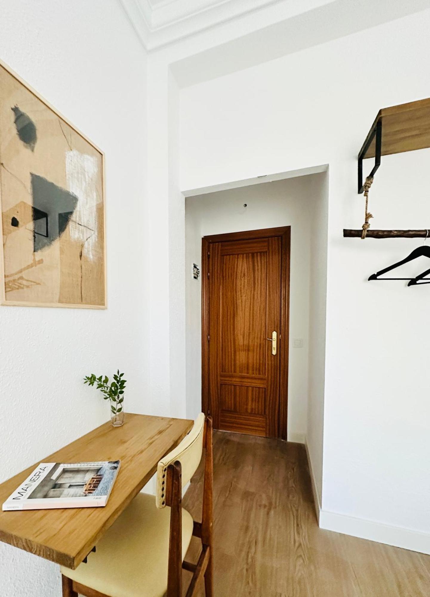 Autentic Boutique Moncloa مدريد المظهر الخارجي الصورة
