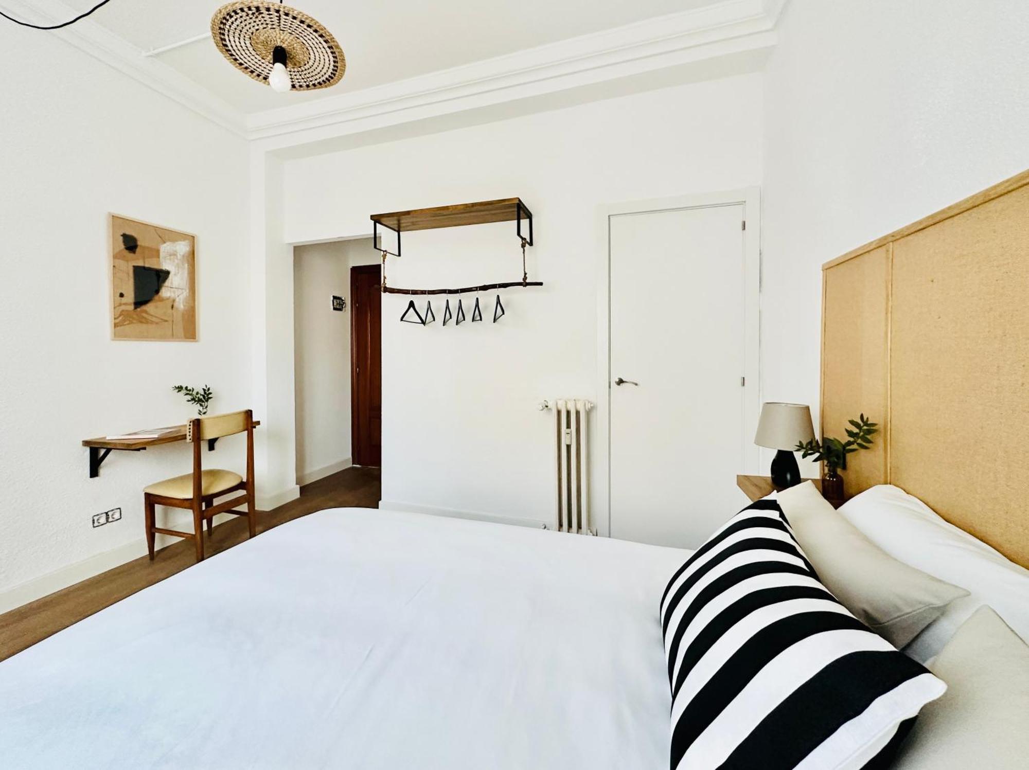 Autentic Boutique Moncloa مدريد المظهر الخارجي الصورة