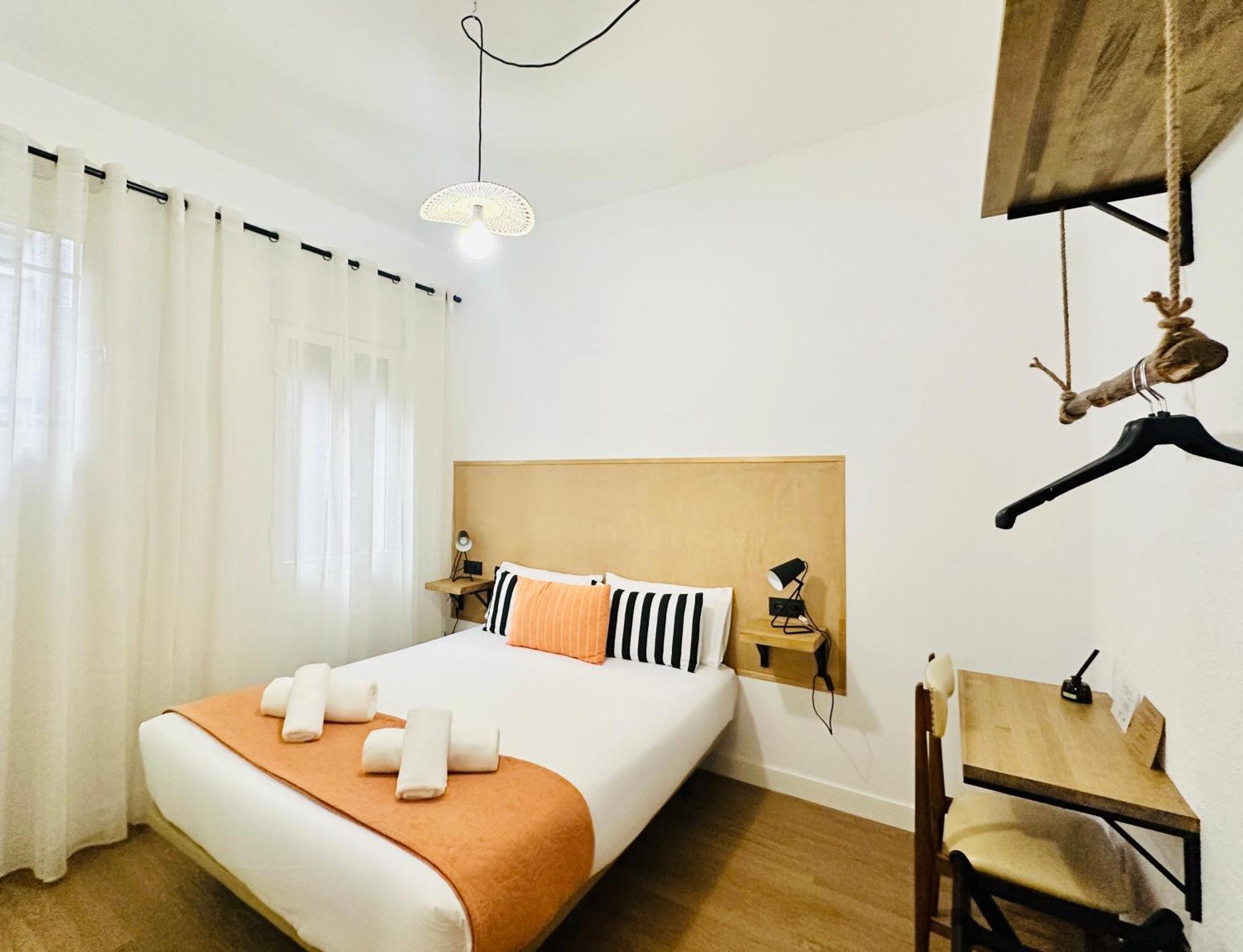 Autentic Boutique Moncloa مدريد المظهر الخارجي الصورة