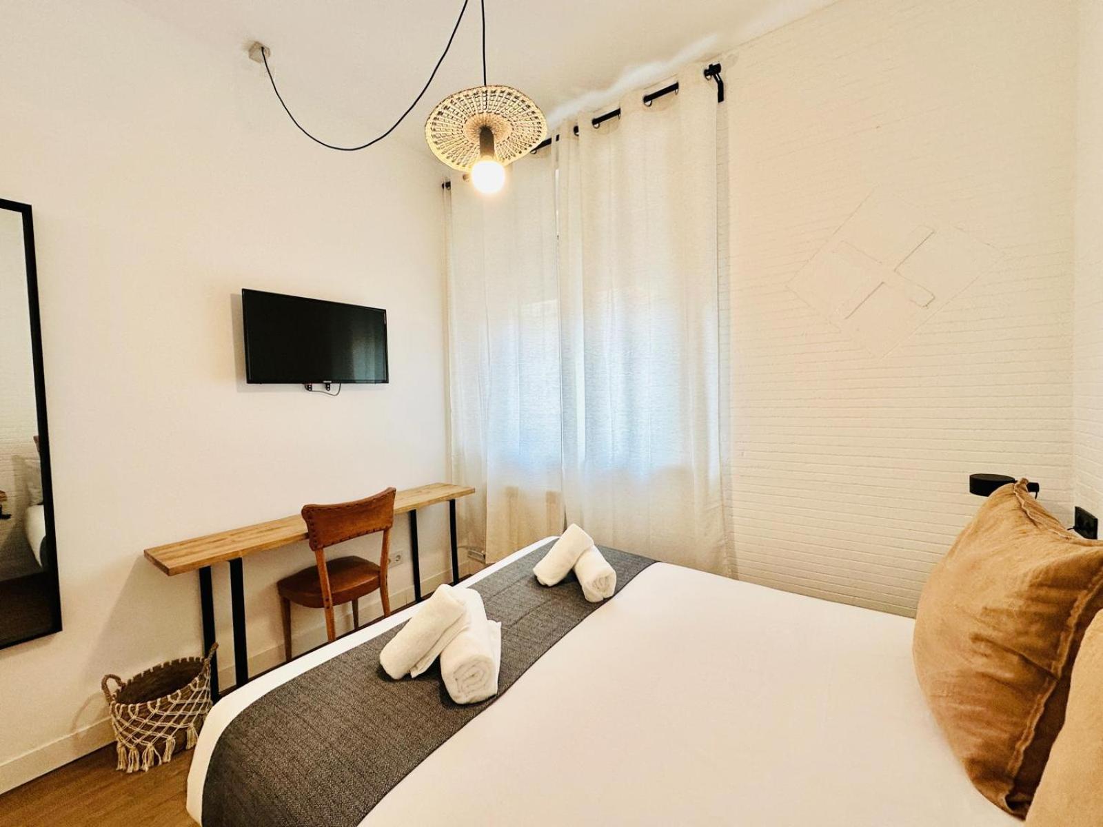 Autentic Boutique Moncloa مدريد المظهر الخارجي الصورة