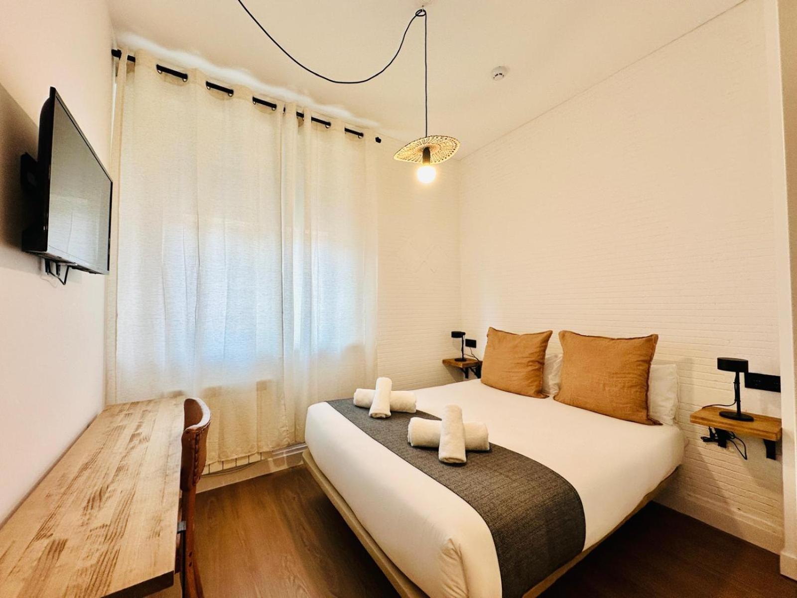 Autentic Boutique Moncloa مدريد المظهر الخارجي الصورة