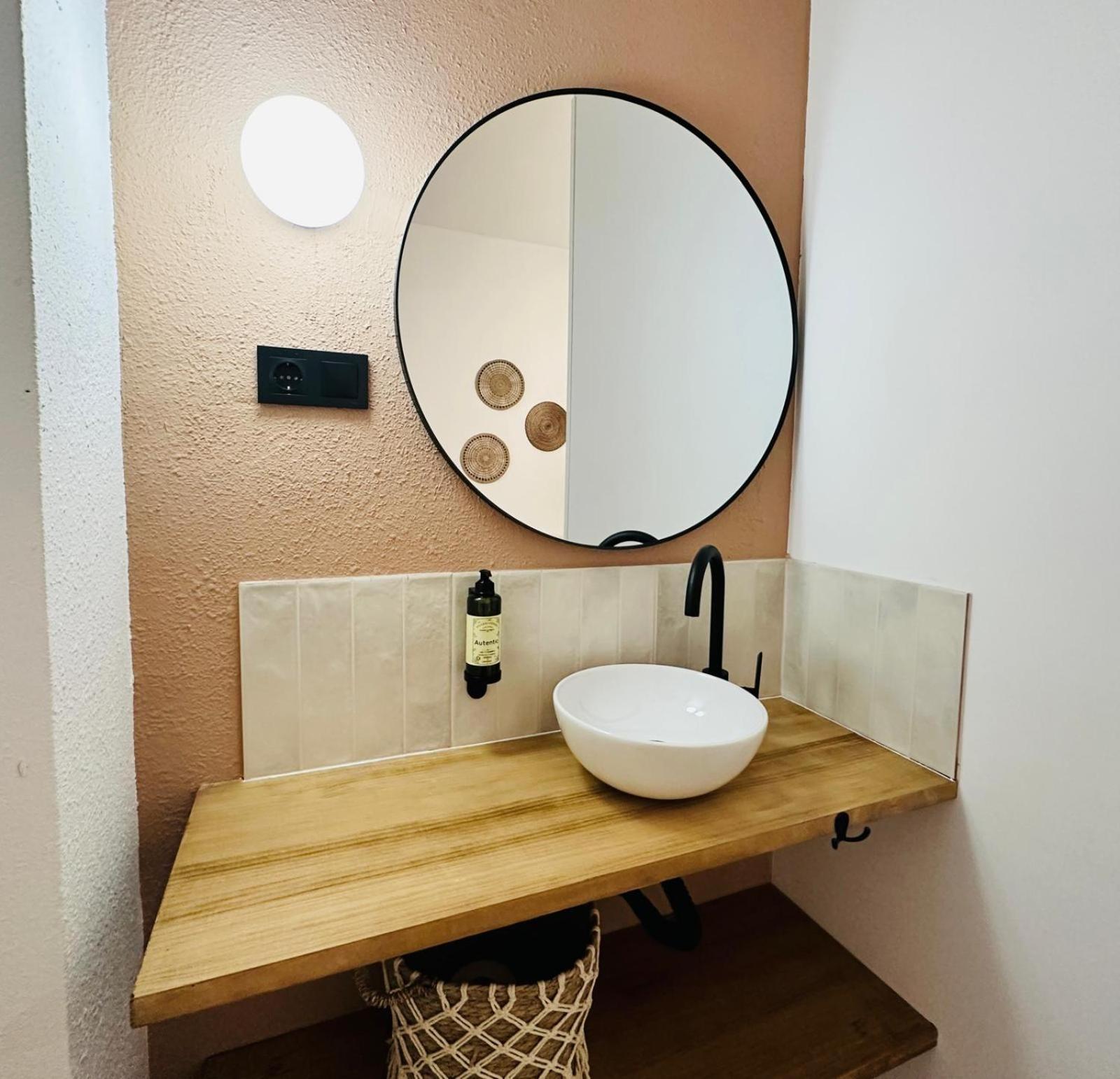 Autentic Boutique Moncloa مدريد المظهر الخارجي الصورة